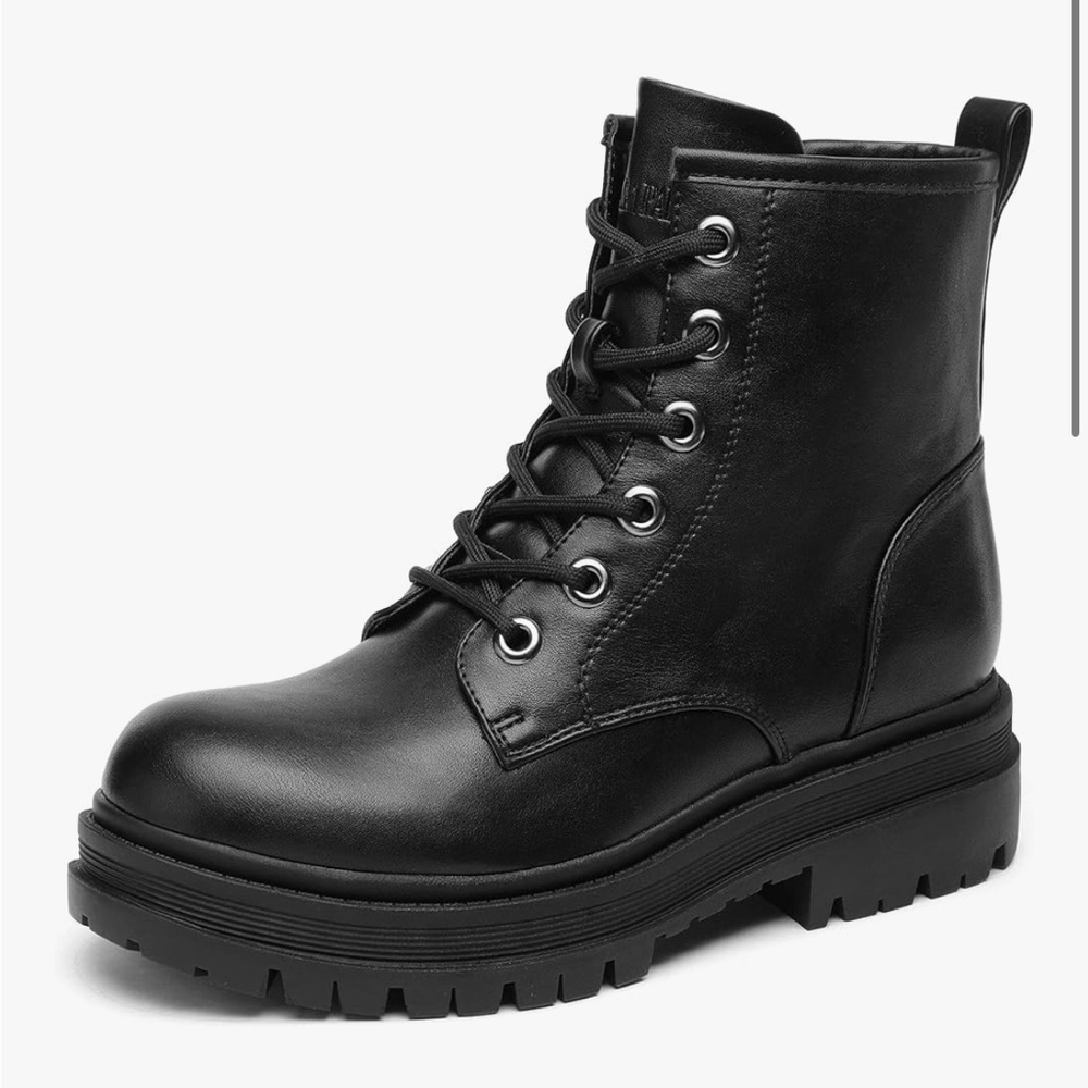 DREAM PAIRS Black Leather Women's Combat Boots